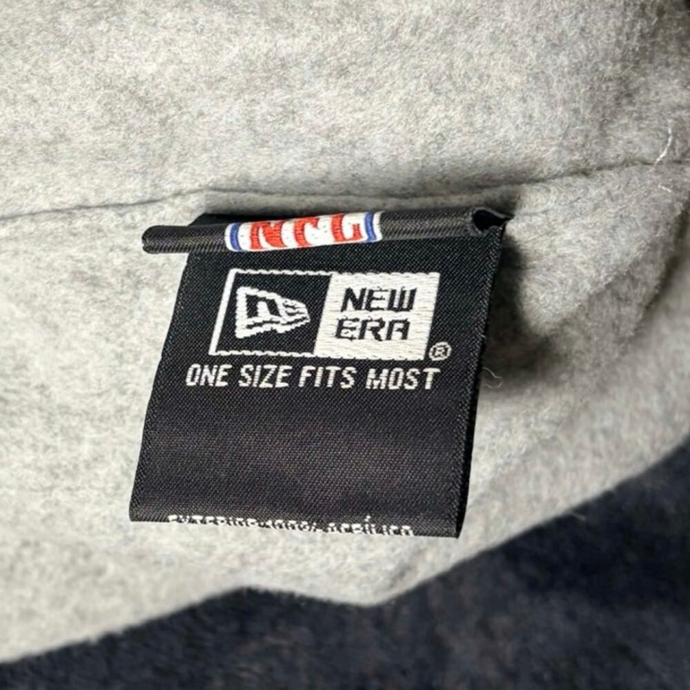 Green New York Jets Men's Beanie - Picture 6 of 7